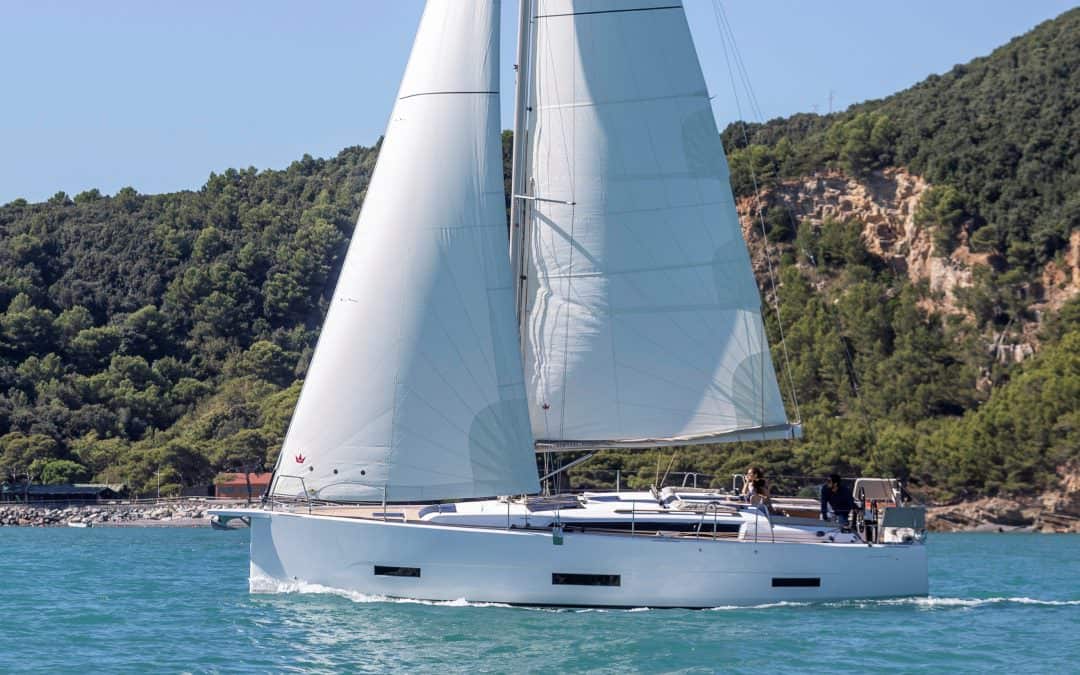 Mitoalla — Dufour 390
